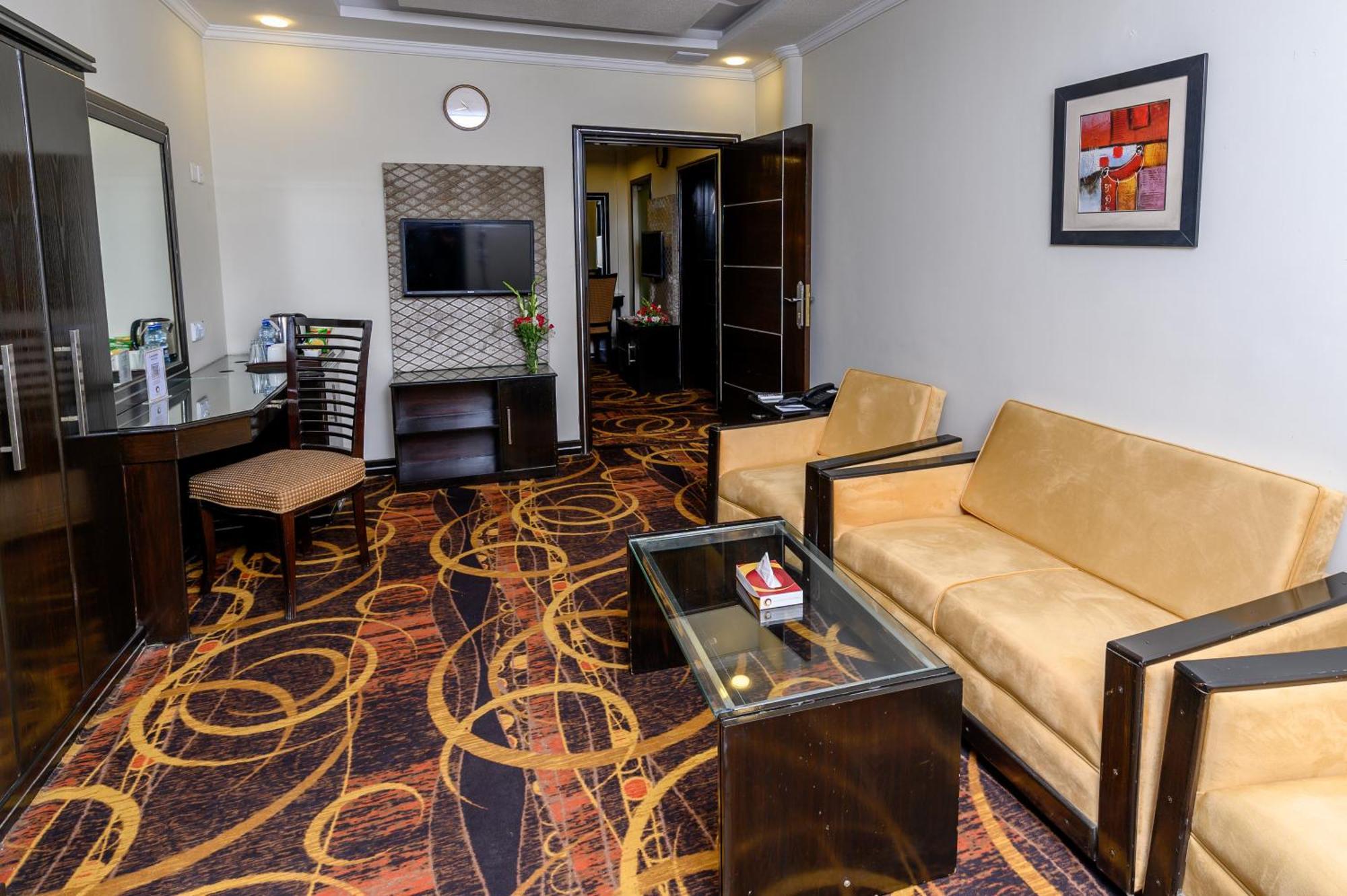 Hotel One Abbotabad Exterior foto
