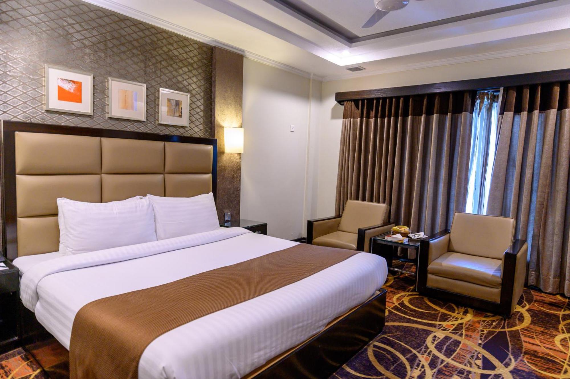 Hotel One Abbotabad Exterior foto