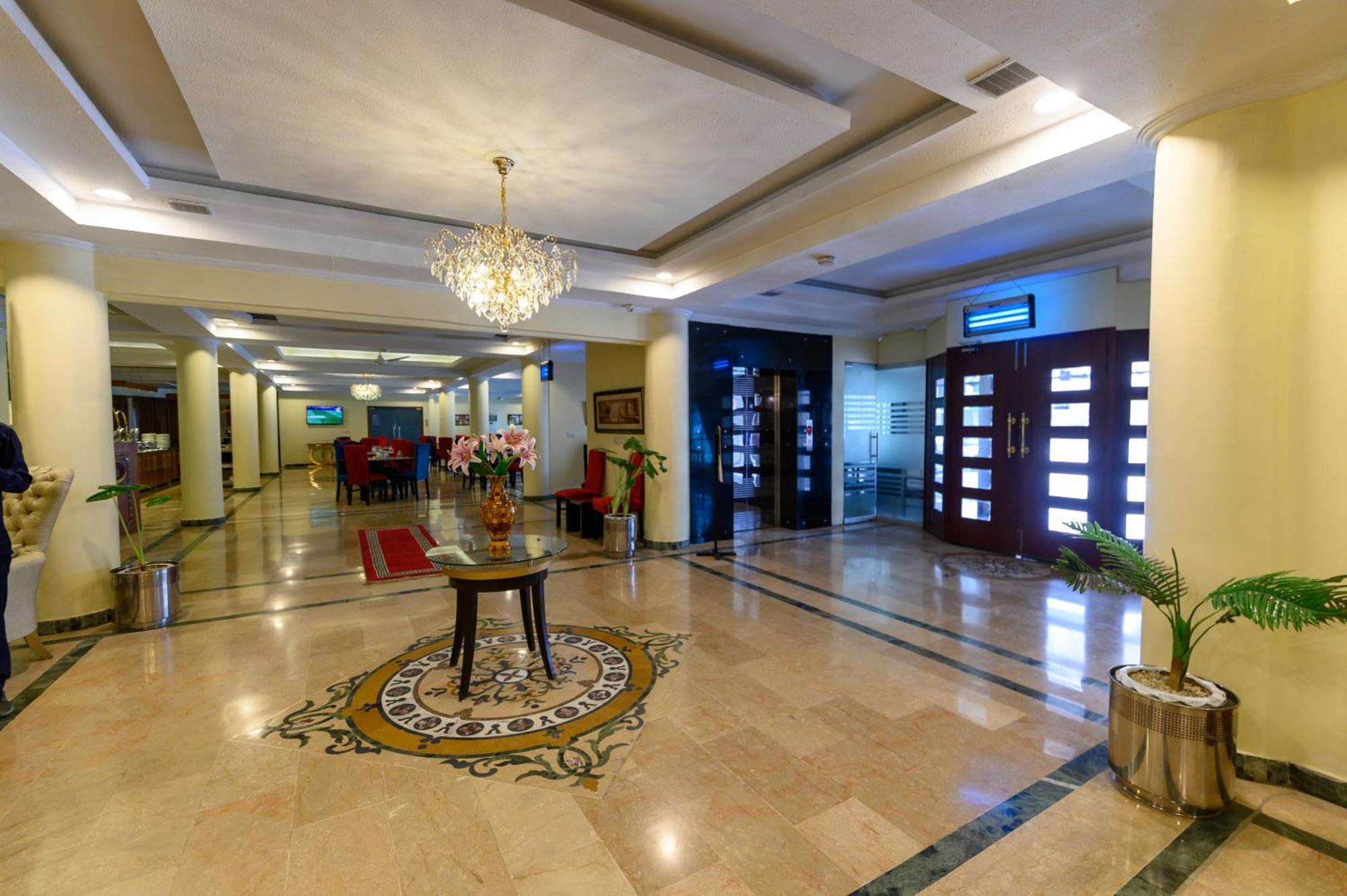 Hotel One Abbotabad Exterior foto