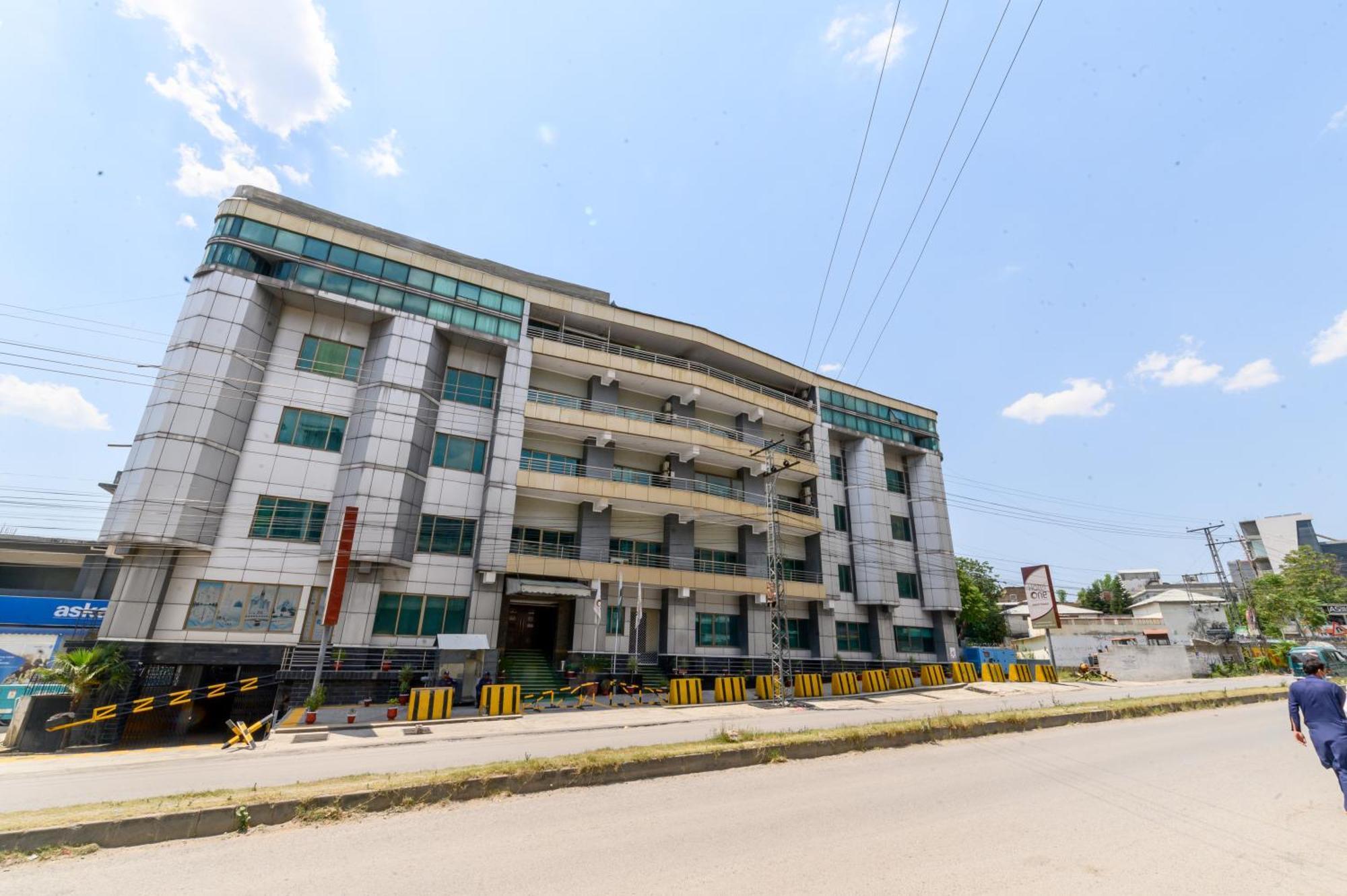 Hotel One Abbotabad Exterior foto